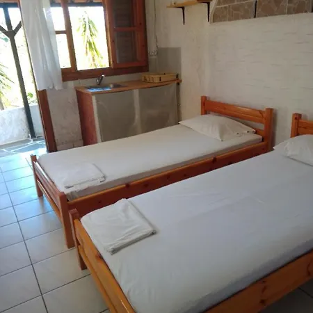 Apartament Anemos *