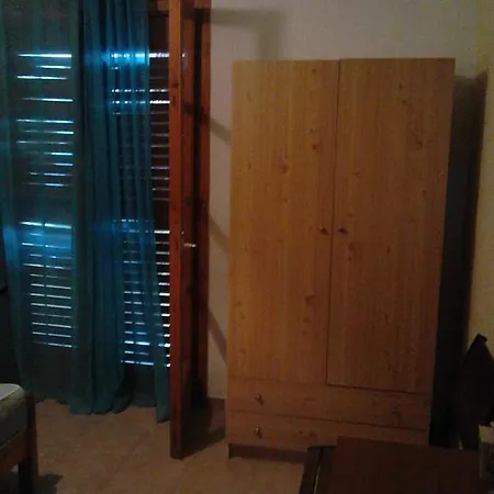 Apartament Anemos *