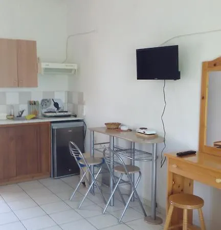 Anemos Apartment *